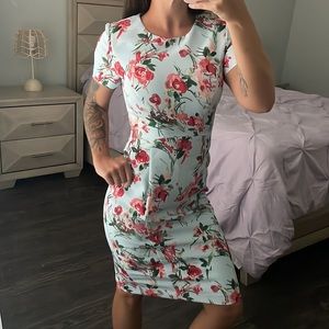 Black Halo Floral Dress - White and Red